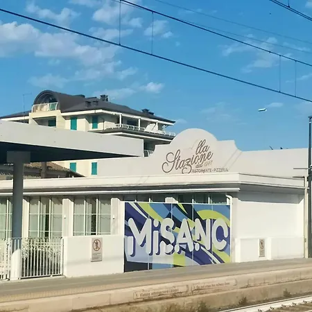 Mellini Living アパート *